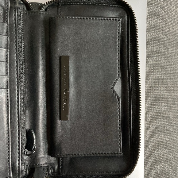 Loeffler Randall - Picture 4 of 6